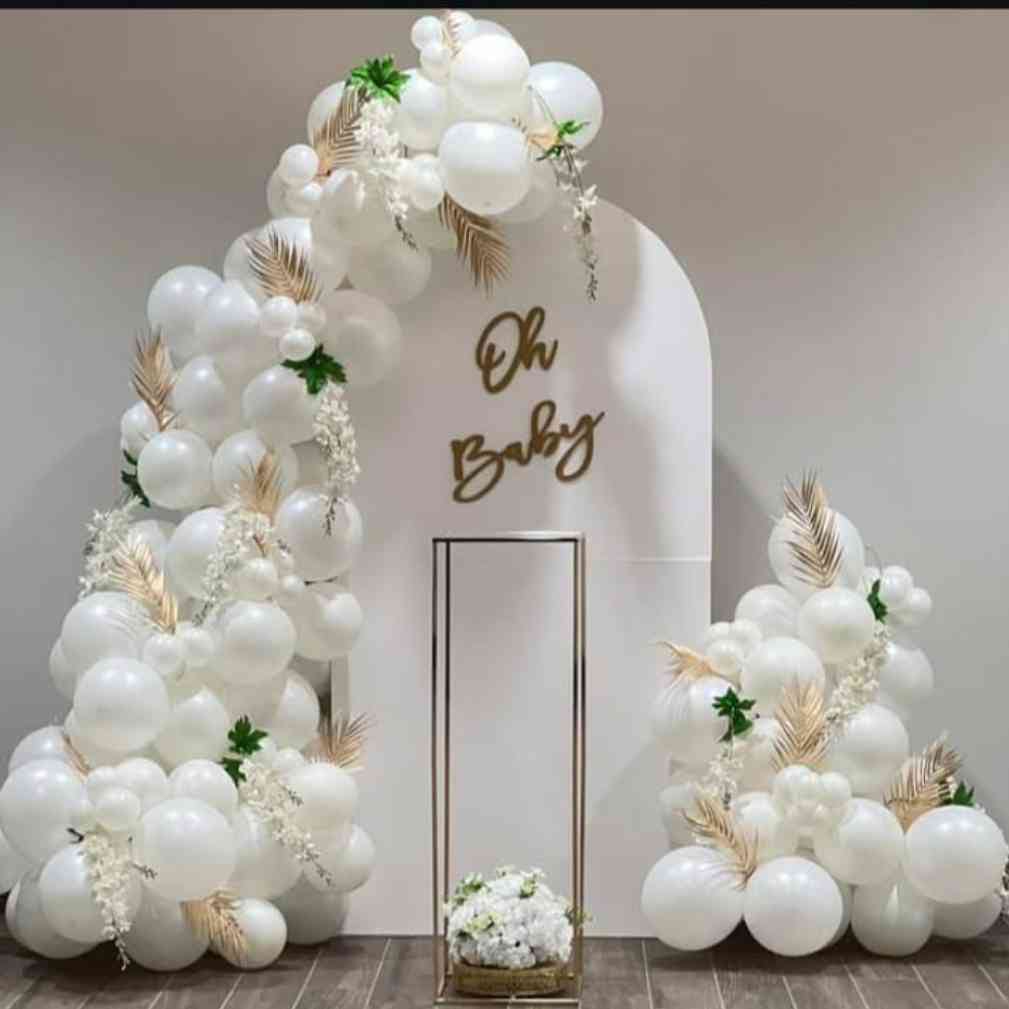 Modern White And Gold Baby Shower Decoration With Balloon Arch And Floral Details - welcome baby decoration by ARV Decor